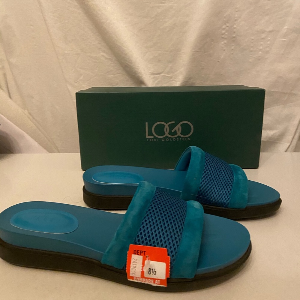 LOGO Lori Goldstein teal slide sandals 8.5 NIB